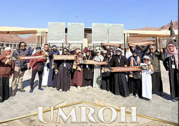 Makan Bersama Jamaah